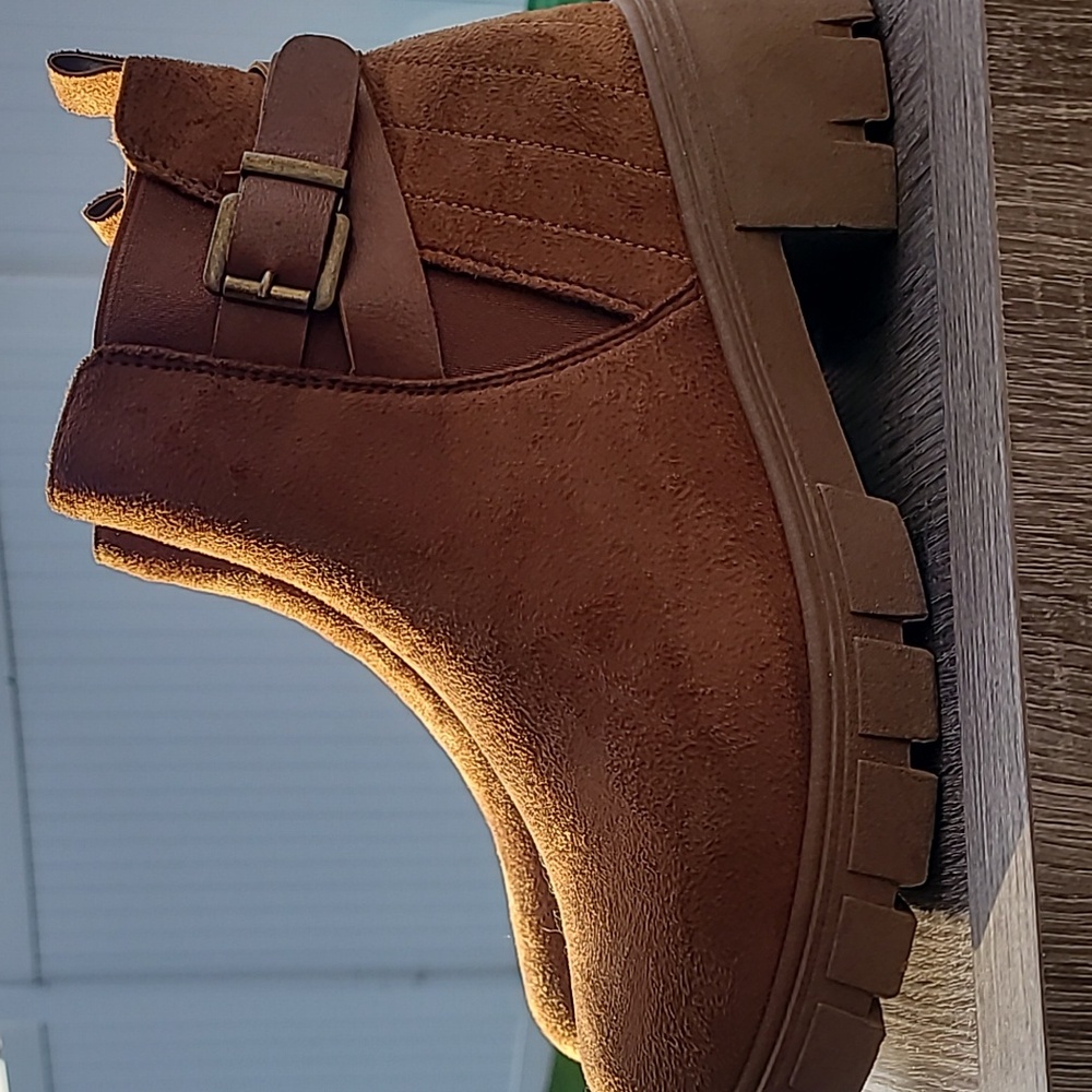 WANTED booties